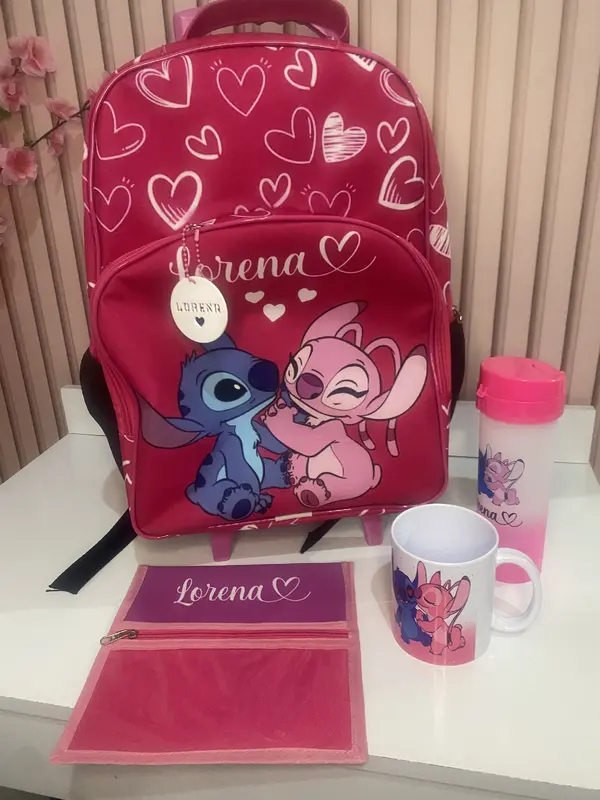 Kit 1 mochila de rodinha + garrafa eco  + 1 caneca polímero +  1estojo higiene